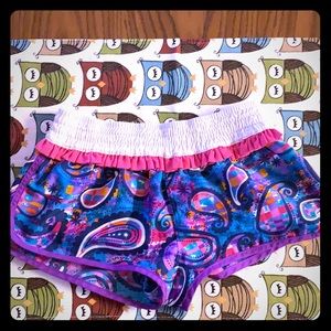 Super cute shorts XS